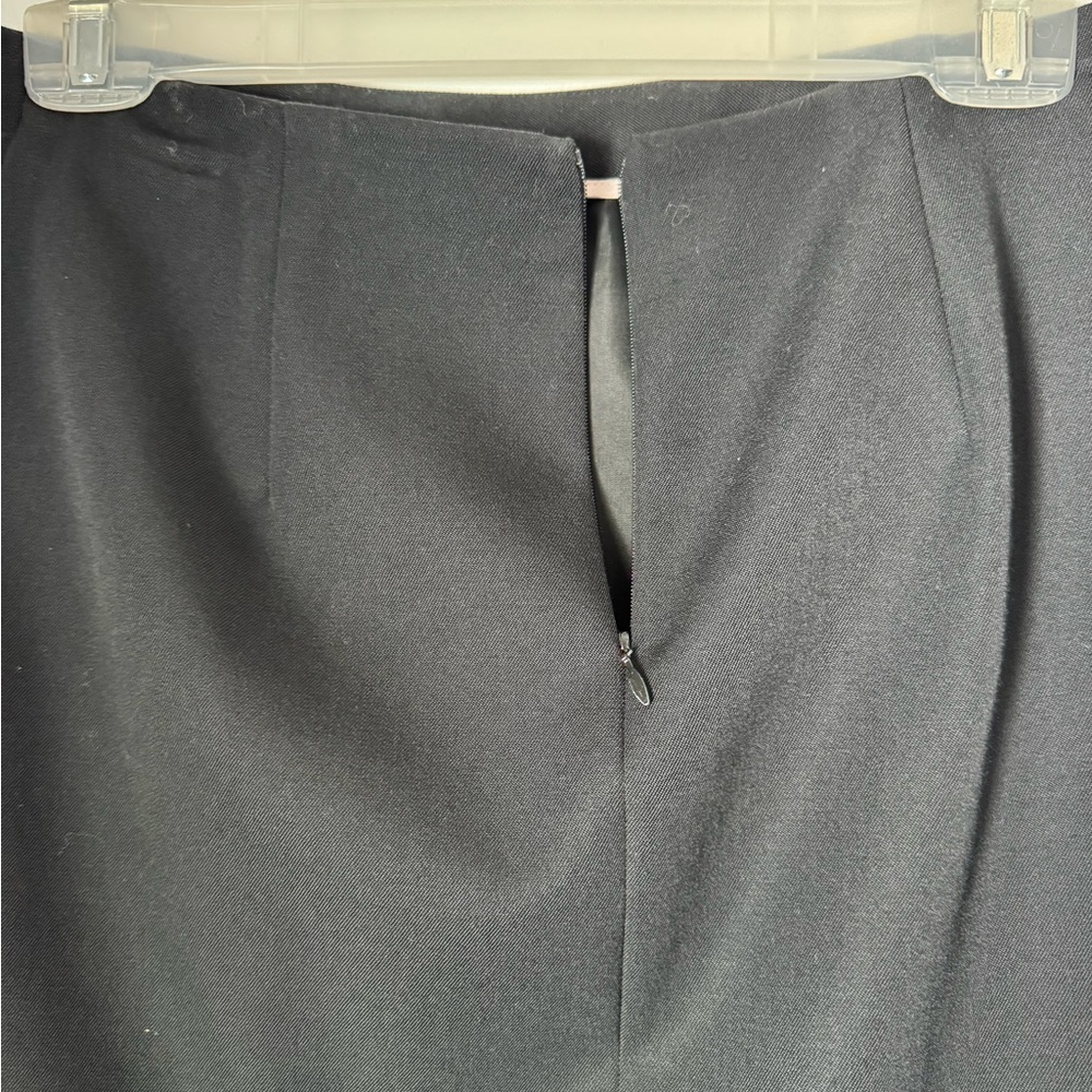 ✨Host Pick✨ J.Crew Black Wool Skirt - Picture 3 of 5